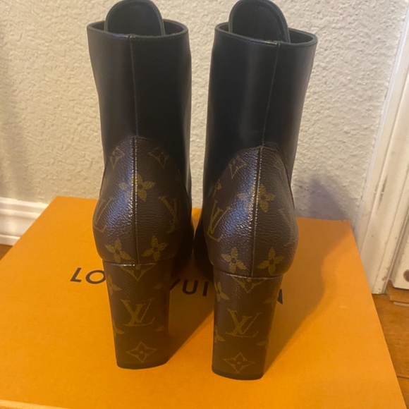 Louis Vuitton Matchmake Boot - Picture 3 of 6
